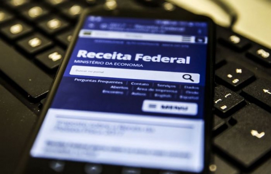 Receita Federal abre consultas ao 5º lote do IR 2019 nesta terça-feira