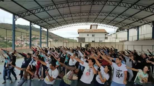 “Avivamento”: I ROCK- Retiro de Oração Católico Kerigmatico de Guanhães - reúne 150 jovens de Guanhães e região