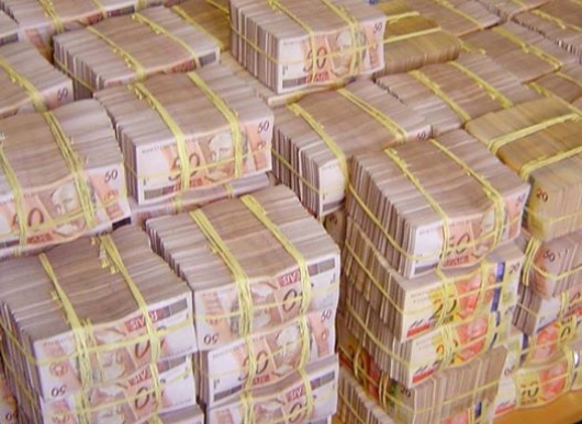 Dois sortudos levam mais de R$ 67 milhões na Mega Sena, cada um