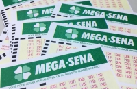 Mega-Sena tem prêmio acumulado em R$ 100 mil