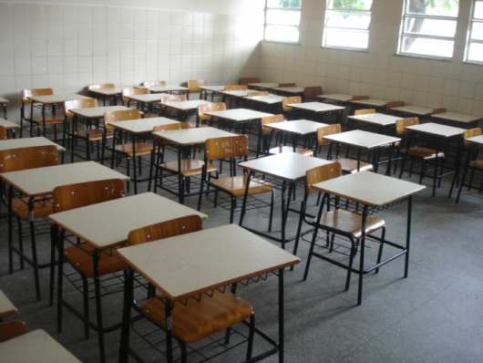Mais de 30 estudantes passam mal em escola municipal de Braúnas