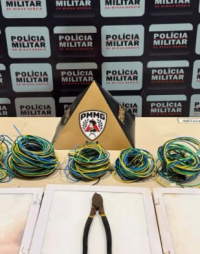 Pol&iacute;cia Militar prende suspeito de furto e recupera materiais no bairro Acr&oacute;pole