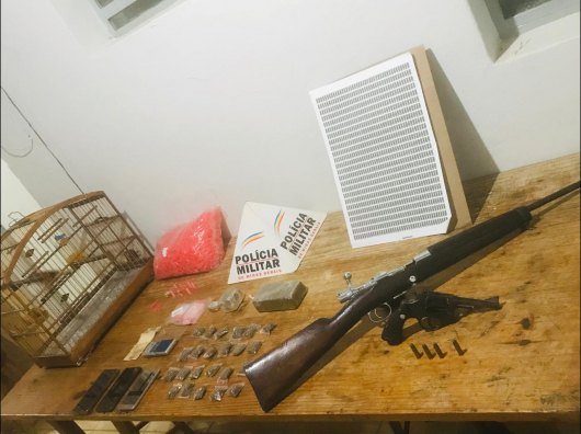 Armas e drogas são apreendidas na zona rural de Coluna