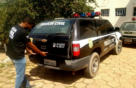 GUANHÃES Polícia Civil cumpre mandado de prisão de homem que perseguia e ameaçava a ex-esposa