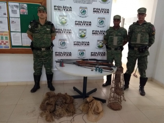Polícia Militar apreende armas, munições e material para pesca e caça em Rio Vermelho
