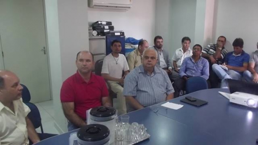 Em busca de solução: Prefeito e autoridades de Belo Oriente visitam o SAAE Guanhães