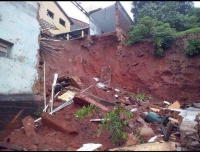 E não param de chegar desde as primeiras horas da manhã desta quarta-feira(20), registros dos alagamentos e deslizamentos de terra em muitos bairros de Guanhães.