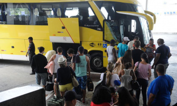 PANDEMIA: Cuidados devem ser redobrados para viajar de ônibus ou avião com segurança