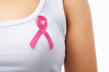 Outubro Rosa: Guanhanense realiza manifestação para reivindicar mamografia e reforçar a importância da prevenção do câncer de mama