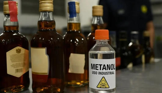 INTOXICAÇÃO POR METANOL: Ministério da Saúde afirma que situação em São Paulo acende alerta sobre a venda e consumo de bebidas adulteradas em todo o Brasil