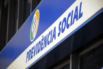 Consulta ao INSS passa a ser feita só com hora marcada ou pela internet