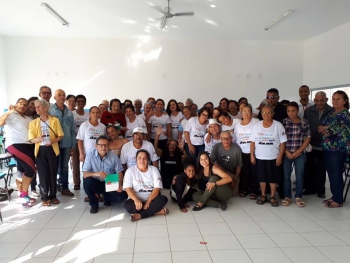 GUANHÃES: Projeto EDUC-ESSÊNCIA realiza encontro na Uniube e cria grupo “Andorinhas”