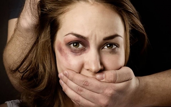 Estado promulga lei que institui a política de atendimento à mulher vítima de violência