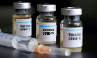 Mais de 300 mil doses de vacina contra coronavírus chegam a Minas nesta terça-feira