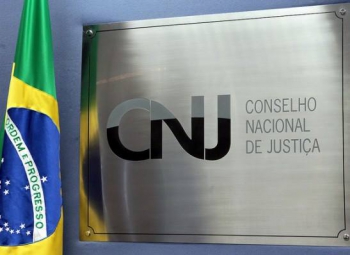 OPORTUNIDADE: Concurso para juiz e servidores terá cota de 20% para negros
