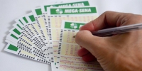 Mega-Sena pode pagar um prêmio de R$ 2,5 milhões nesta quarta