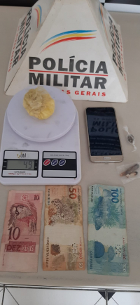 Irmãos são presos por tráfico de drogas em Sabinópolis