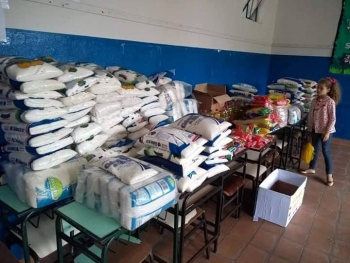 CORRENTINHO: E.E Tenente José Coelho da Rocha arrecada mais de duas toneladas de alimentos em gincana solidária em prol do HIC