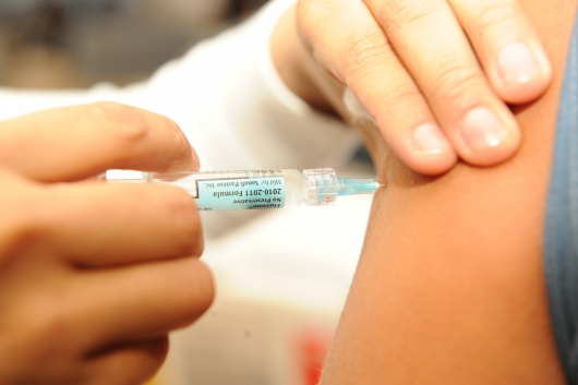 Cerca de 7 mil pessoas são imunizadas contra a gripe em Guanhães