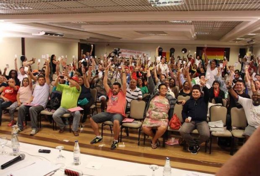 Greve Nacional: Técnico-administrativos da UFMG, Cefet e UFVJM entram em greve