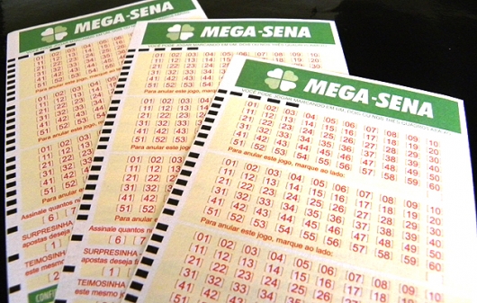 Mega-Sena acumula e prêmio deve chegar a R$ 32 milhões