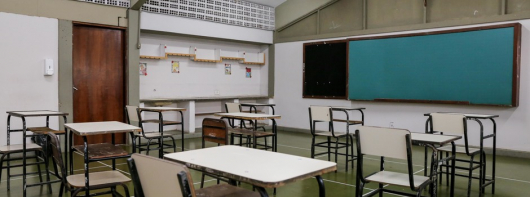 Educação divulga lista com novas escolas para retomada presencial na rede estadual de ensino