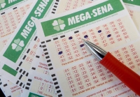 Mega-Sena, concurso 2.015: aposta de Curitiba ganha sozinha