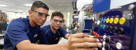 Resultado da quarta edição do Trilhas de Futuro está disponível e estudantes já podem se matricular