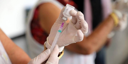 GUANHÃES: Vacinação contra gripe é prorrogada por causa do protesto
