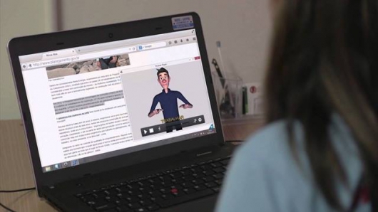 Aplicativo para surdos transforma conteúdos da internet em Libras