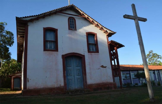 Moradores de Milho Verde querem restauração da igreja onde Chica da Silva foi batizada