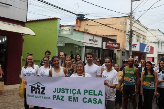 Pedal e caminhada saem juntos na abertura da Semana da Justiça pela Paz em Casa