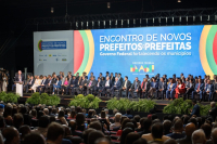 Evento em Brasília fortalece diálogo entre prefeitos e governo federal