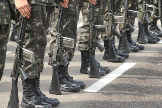 Começa o alistamento militar para jovens que completam 18 anos em 2017