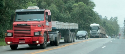 Restrições nas Estradas Federais: Comboios podem ser proibidos de trafegar antes da Semana Santa