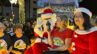 Fam&iacute;lias marcam presen&ccedil;a em evento Natalino realizado na Pra&ccedil;a JK