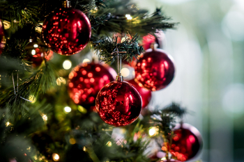 &#039;Sem abraço de Feliz Natal&#039;, orienta especialistas sobre festas de fim de ano na pandemia