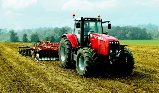 Abertas inscrições para curso de operação de trator agrícola em Sabinópolis