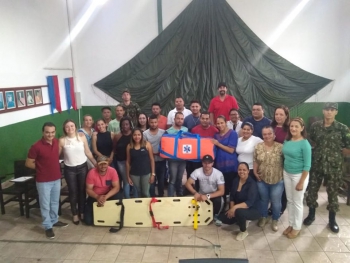 Enfermeiros e motoristas de Guanhães participam de treinamento para operação de resgate