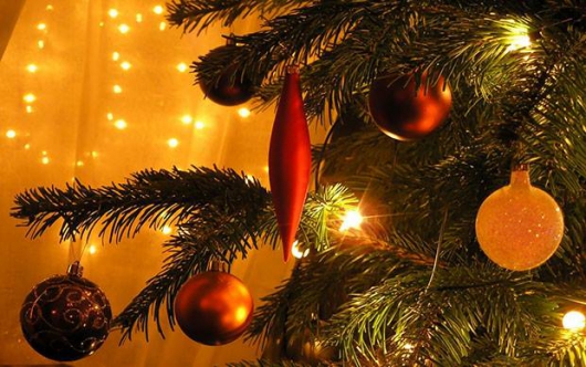 Cemig orienta sobre cuidados com enfeites luminosos de Natal