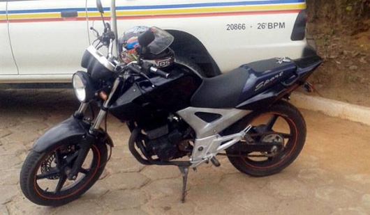PARADO EM BLITZ: Homem é preso em Santa Maria logo após comprar drogas em Itabira