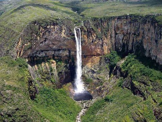 Conceição do Mato Dentro: Cachoeira do Tabuleiro recebe mais de 4 mil visitantes desde dezembro