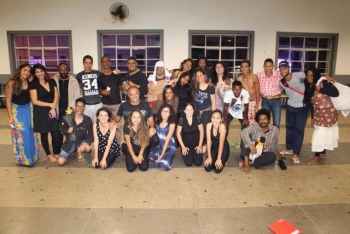 “Ferramenta de transformação”: Conceição do Mato Dentro oferta aulas de teatro