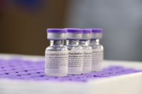 Intervalo maior de doses da vacina Pfizer aumenta níveis de anticorpos