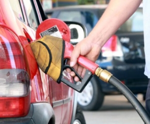 Virginópolis: dois homens assaltam posto de gasolina