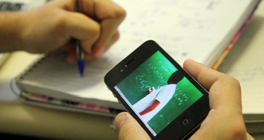 Capes oferece 300 mil vagas em cursos virtuais gratuitos para professores