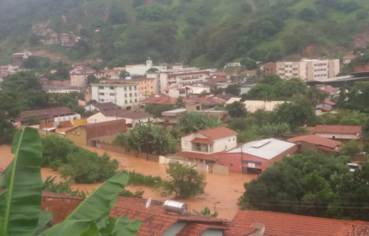 Confira quais são os locais de coleta de doações para as vítimas da chuva em Santa Maria de Itabira em Guanhães