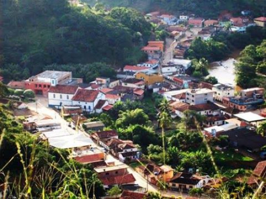 Homem é assassinado na zona rural de São Pedro do Suaçuí