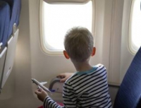 Viajar com crian&ccedil;as em &ocirc;nibus ou avi&atilde;o requer aten&ccedil;&atilde;o e uma s&eacute;rie de cuidados; veja dicas