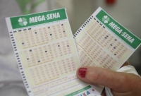 LOTERIA: Mega Sena acumula e pode pagar 14 milhões na terça